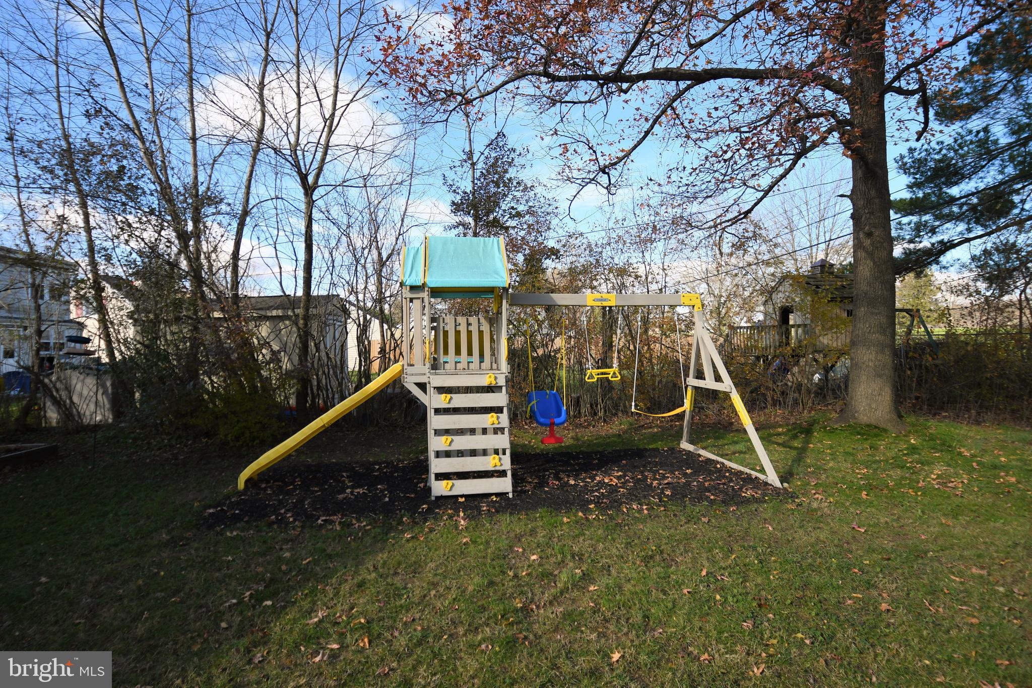1811 Surrey Road Oreland, PA 19075 - Photo 45 of 48 Included swing set