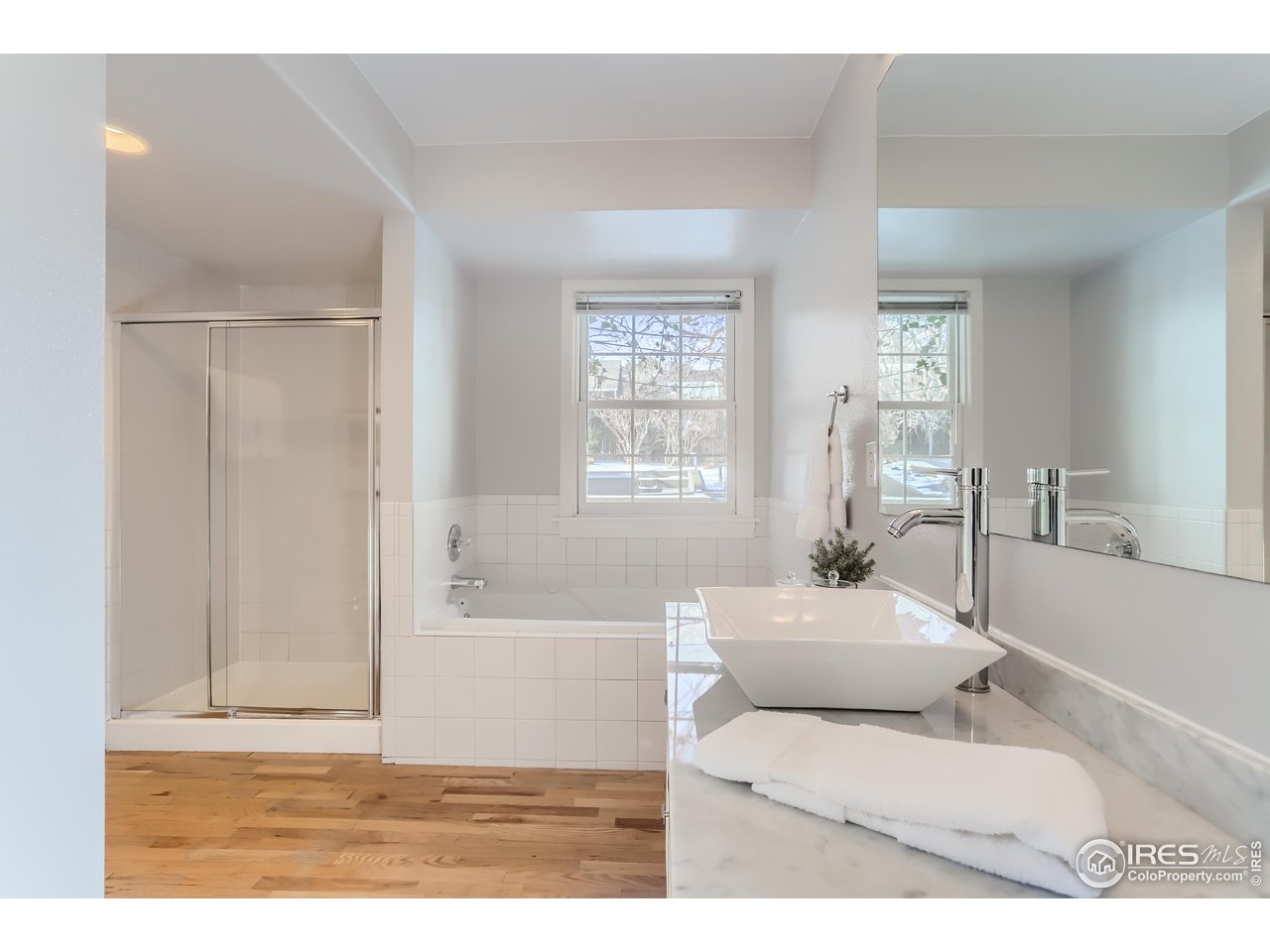 715 15th Street Boulder, CO 80302 - Photo 16 of 38 First Floor Bathroom