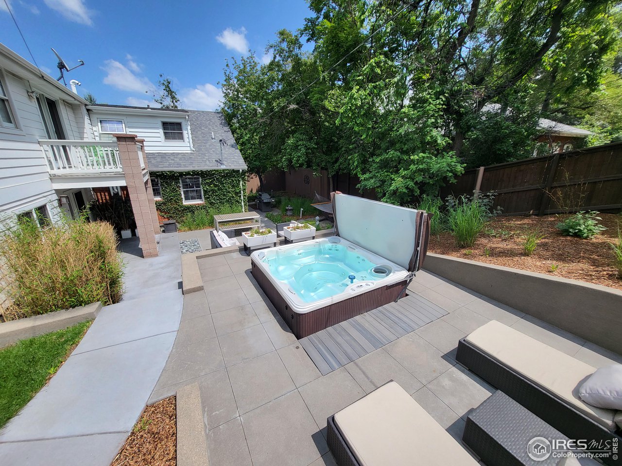 715 15th Street Boulder, CO 80302 - Photo 33 of 38 Back Yard in Summer