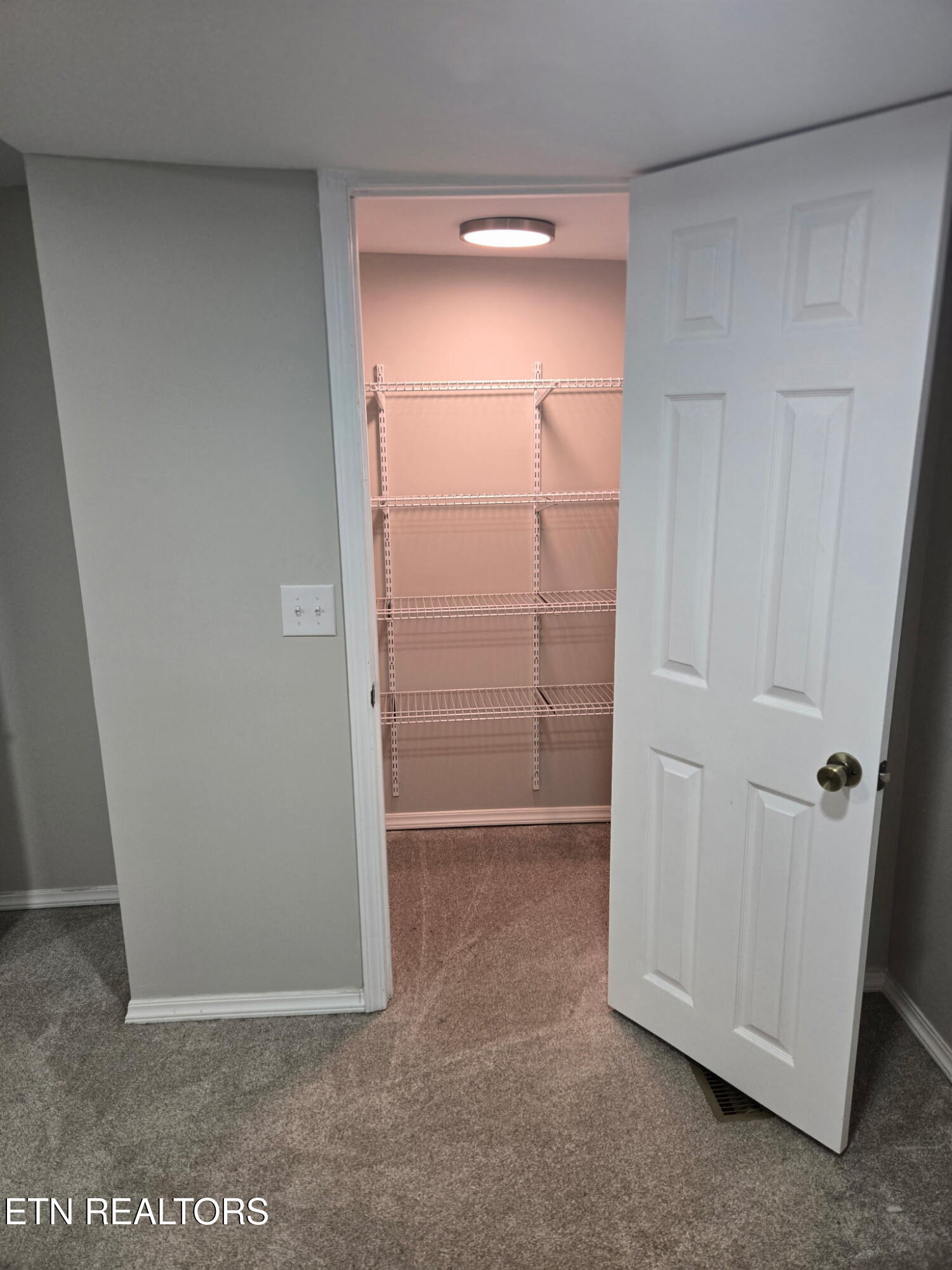 175 Andys Ridge Road Rocky Top, TN 37769 - Photo 15 of 20 7355451253786324254