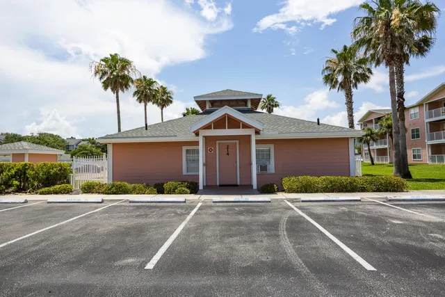 $1,800 | 204 J 16th Street, St. Augustine Beach, FL 32080