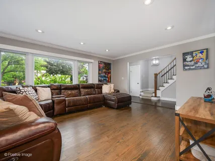 $839,900 | 529 Susan Lane, Deerfield, IL 60015