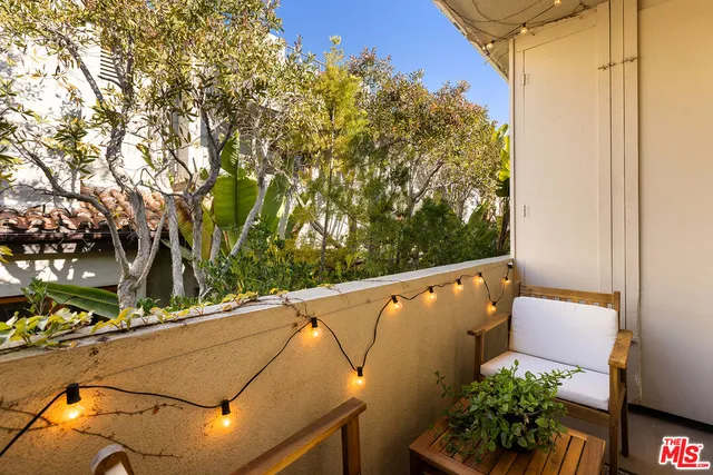 view of outdoor space with seating