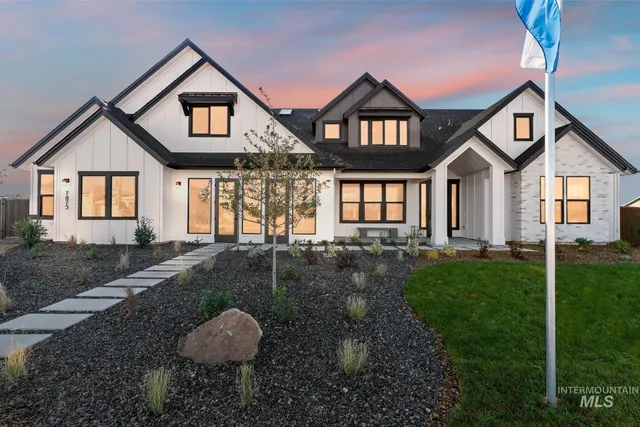$1,245,000 | 7755 West Flathead Lake Street, Eagle, ID 83616