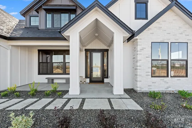 $1,245,000 | 7755 West Flathead Lake Street, Eagle, ID 83616