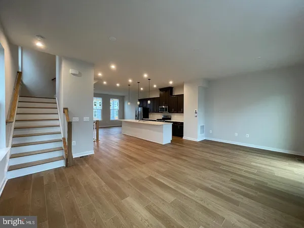 $3,500 | 1756 Autumn Maple Leaf Drive, Dumfries, VA 22026