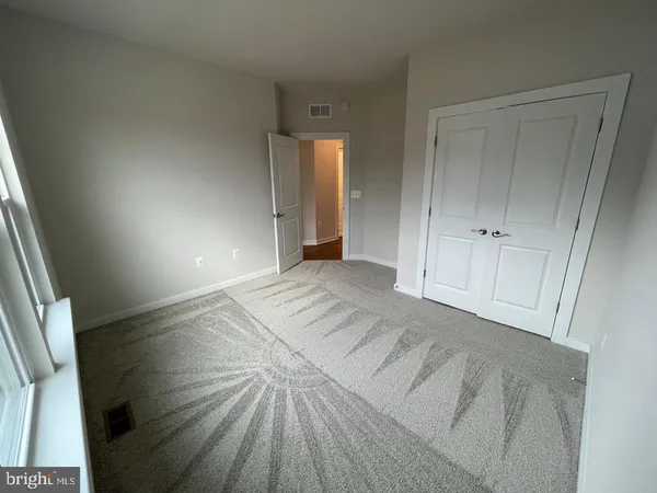 $3,500 | 1756 Autumn Maple Leaf Drive, Dumfries, VA 22026