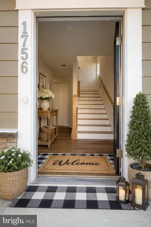 $3,500 | 1756 Autumn Maple Leaf Drive, Dumfries, VA 22026