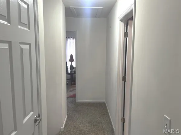 $190,000 | 14122 Candlewyck Pl Court, Florissant, MO 63034