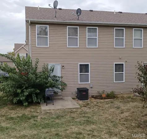 $190,000 | 14122 Candlewyck Pl Court, Florissant, MO 63034