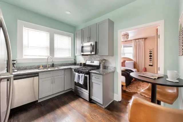 $1,700 | 1351 Oxford Road Northeast, Unit 2, Atlanta, GA 30307