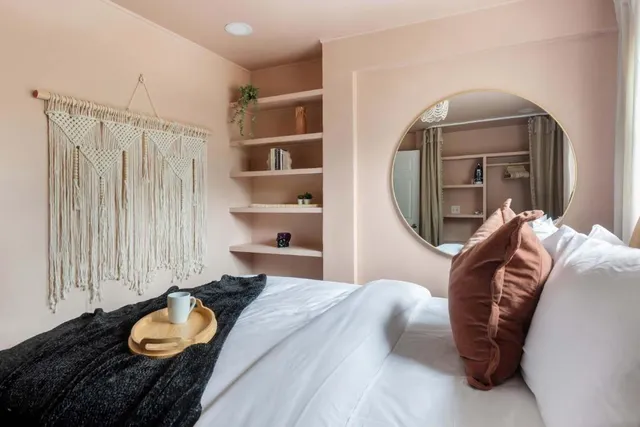 $1,700 | 1351 Oxford Road Northeast, Unit 2, Atlanta, GA 30307