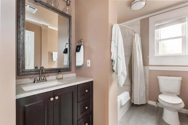 $1,700 | 1351 Oxford Road Northeast, Unit 2, Atlanta, GA 30307