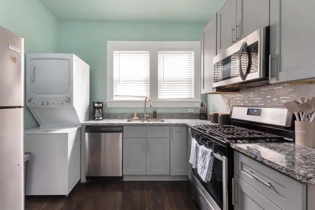 $1,700 | 1351 Oxford Road Northeast, Unit 2, Atlanta, GA 30307