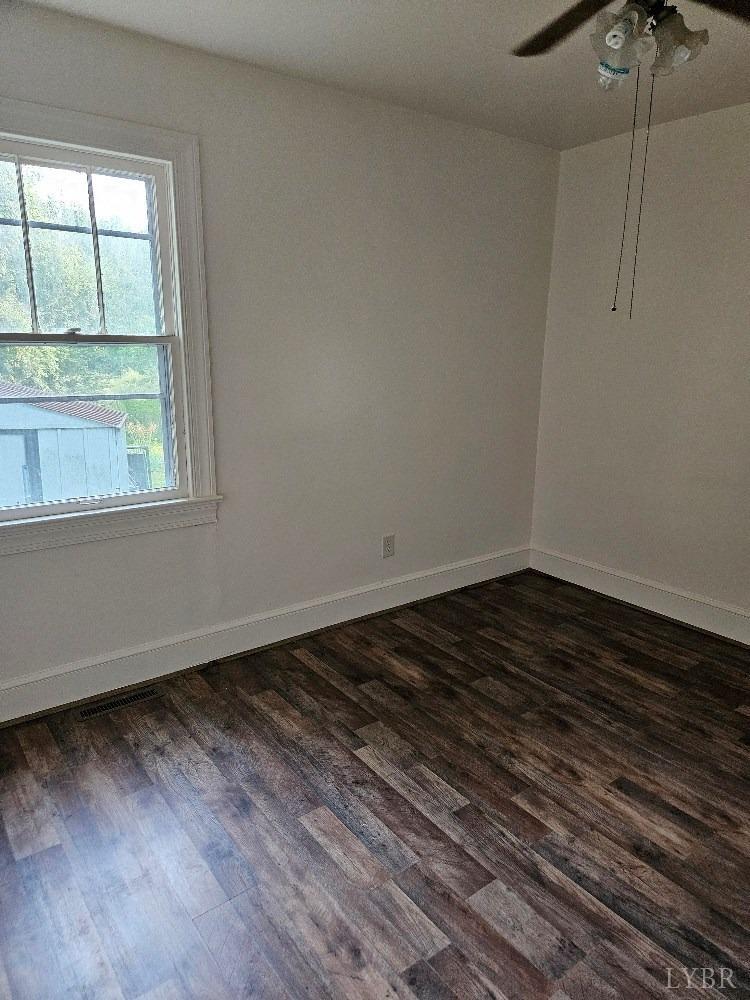 2189 Tyler Road Crewe, VA 23930 - Photo 8 of 16 Gallery Image 8