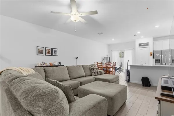 $259,900 | 12657 Northwest 7th Place, Newberry, FL 32669