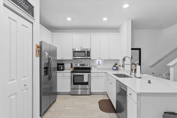 $259,900 | 12657 Northwest 7th Place, Newberry, FL 32669