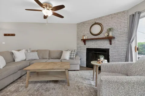 $285,000 | 7040 Remington Court, Unit 101, Woodridge, IL 60517