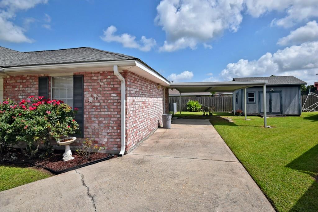 2424 Rue Jesann Marrero, LA 70072 - Photo 3 of 15 Gallery Image 3