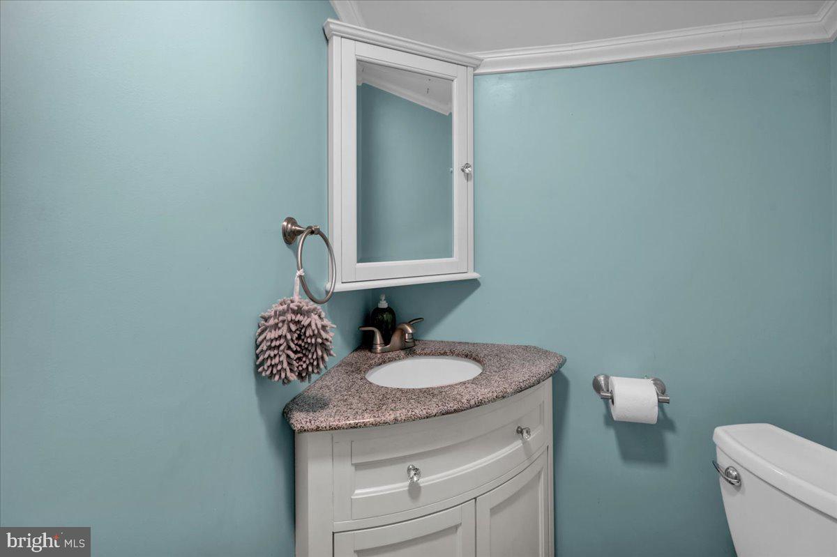 1319 Sandhill Road Lebanon, PA 17046 - Photo 15 of 31 Gallery Image 15