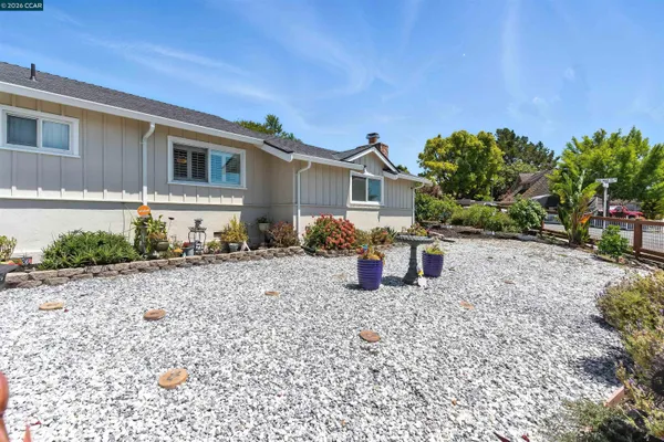 $618,888 | 1201 Valle Vista Avenue, Vallejo, CA 94589