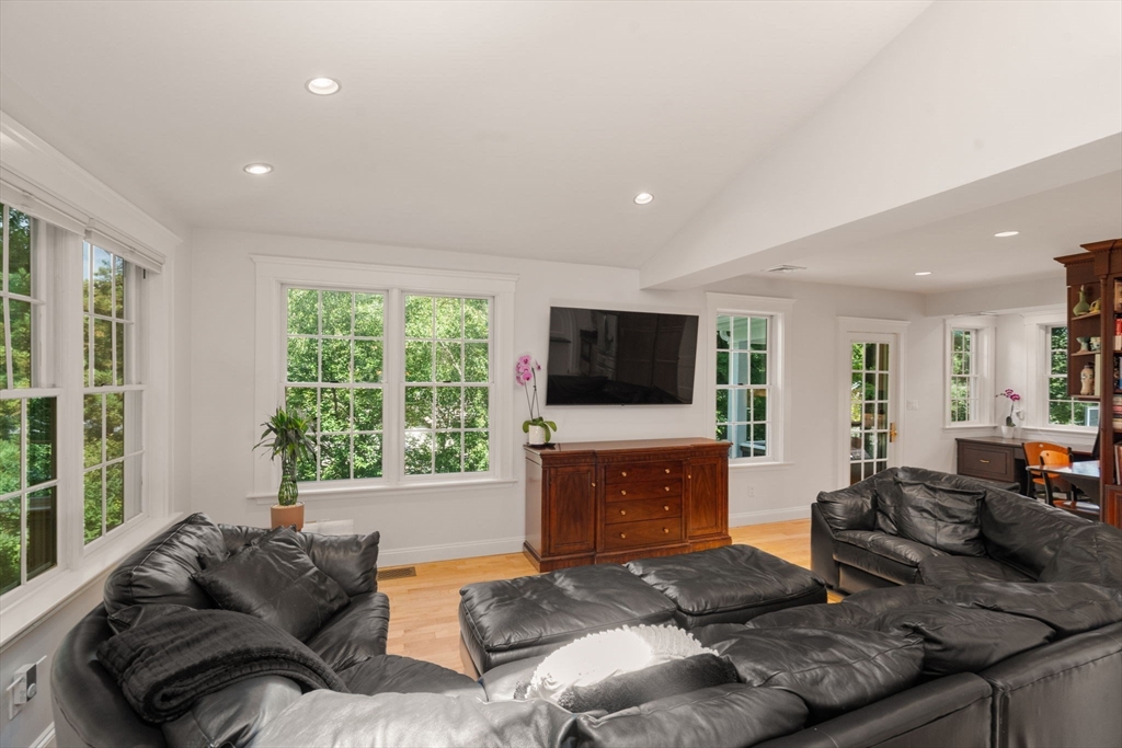 111 Clinton Road Brookline, MA 02445 - Photo 21 of 40 Gallery Image 21