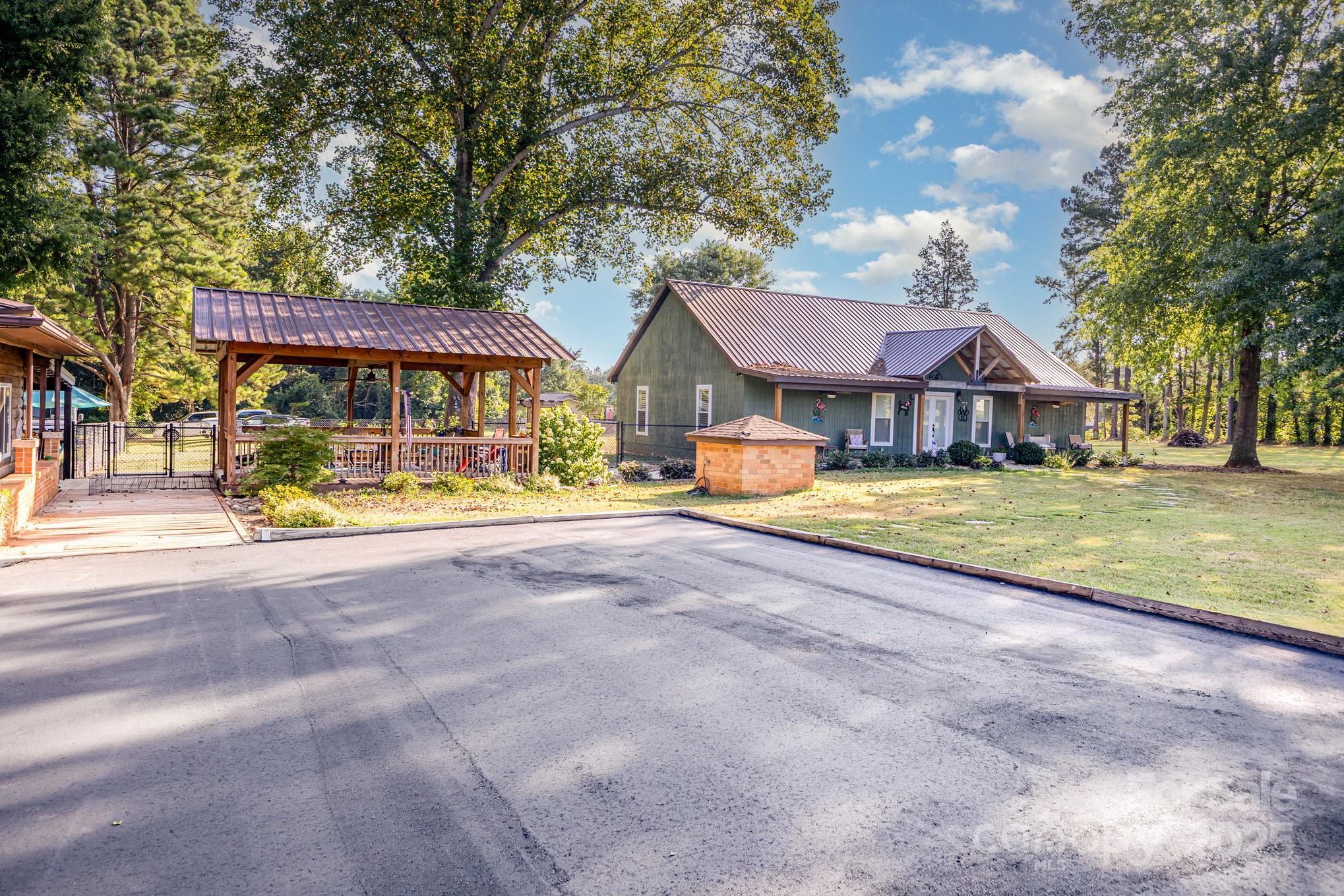 835 Holshouser Road Rockwell, NC 28138 - Photo 2 of 48