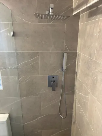 $3,400 | 1498 Jefferson Avenue, Unit 405, Miami Beach, FL 33139