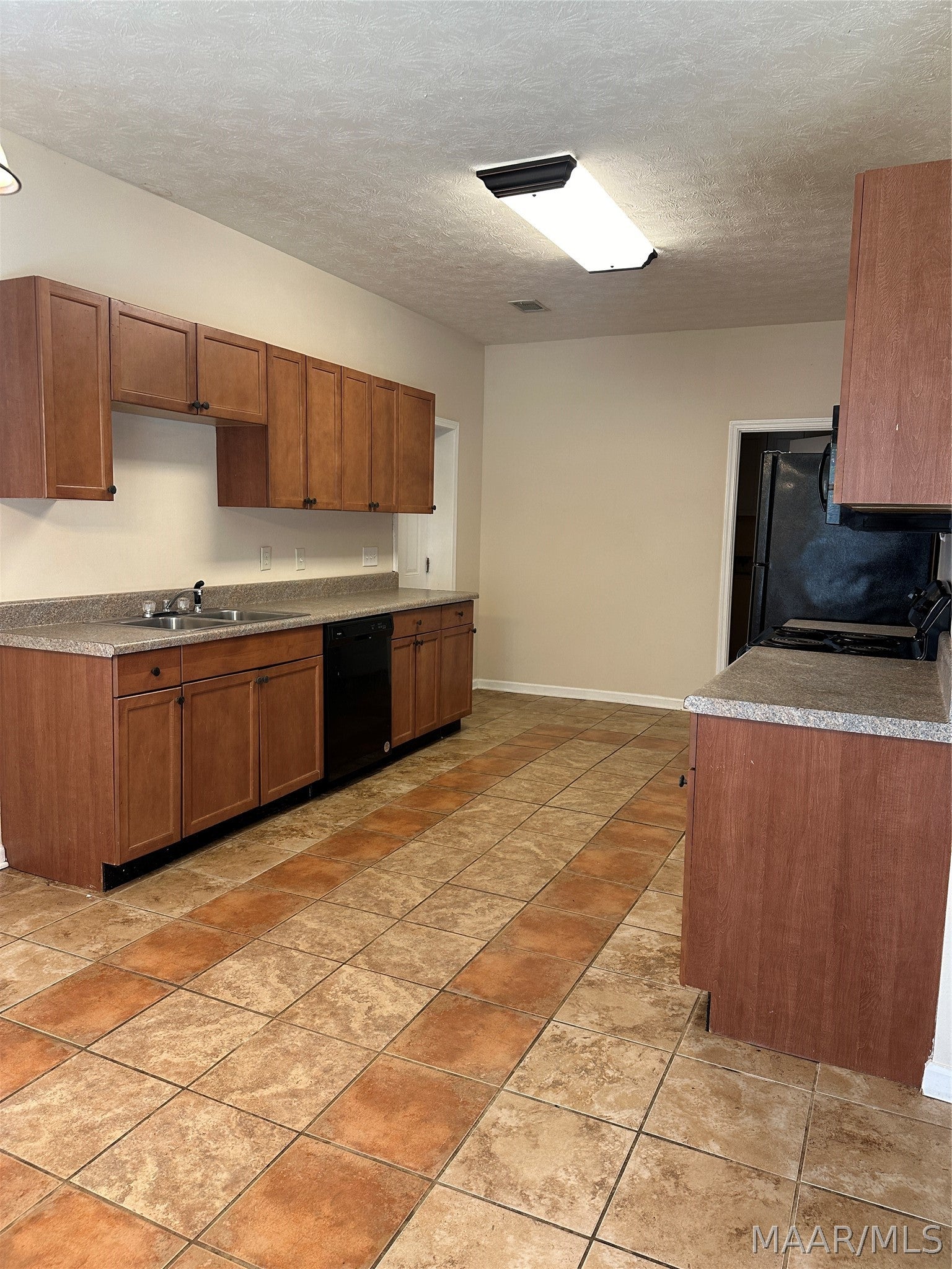 1656 Jones Corner Road Titus, AL 36080 - Photo 5 of 12 Gallery Image 5