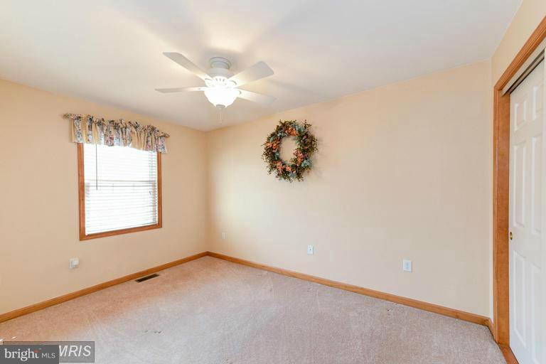 29 Range Road North East, MD 21901 - Photo 15 of 30 4th bedroom** HOA Includes Grass Cutting :)