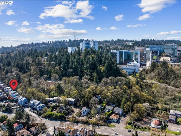 $250,000 | 3515 Southwest Barbur Boulevard, Unit R1, Portland, OR 97239