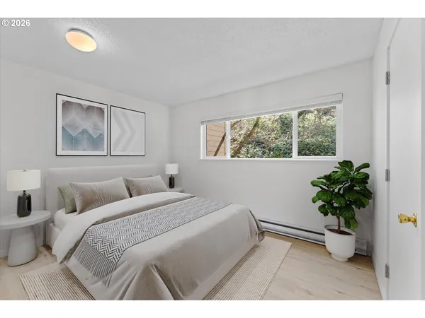 $250,000 | 3515 Southwest Barbur Boulevard, Unit R1, Portland, OR 97239