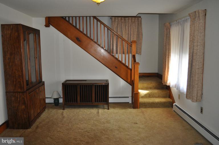 70 South Ralph Street Westminster, MD 21157 - Photo 5 of 12 Dining Room
