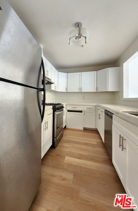 832 3rd Street, Unit 301 Santa Monica, CA 90403 - Photo 13 of 21
