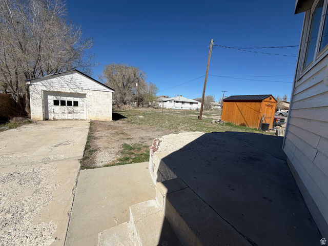 357 East 100 North Price, UT 84501 - Photo 9 of 13