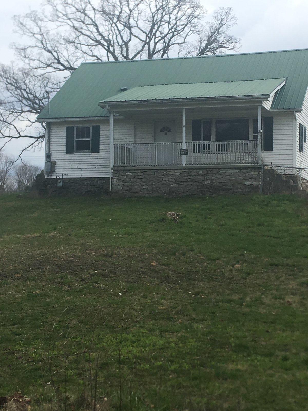 784 Queener Road Jacksboro, TN 37757 - Photo 1 of 12 IMG_5186