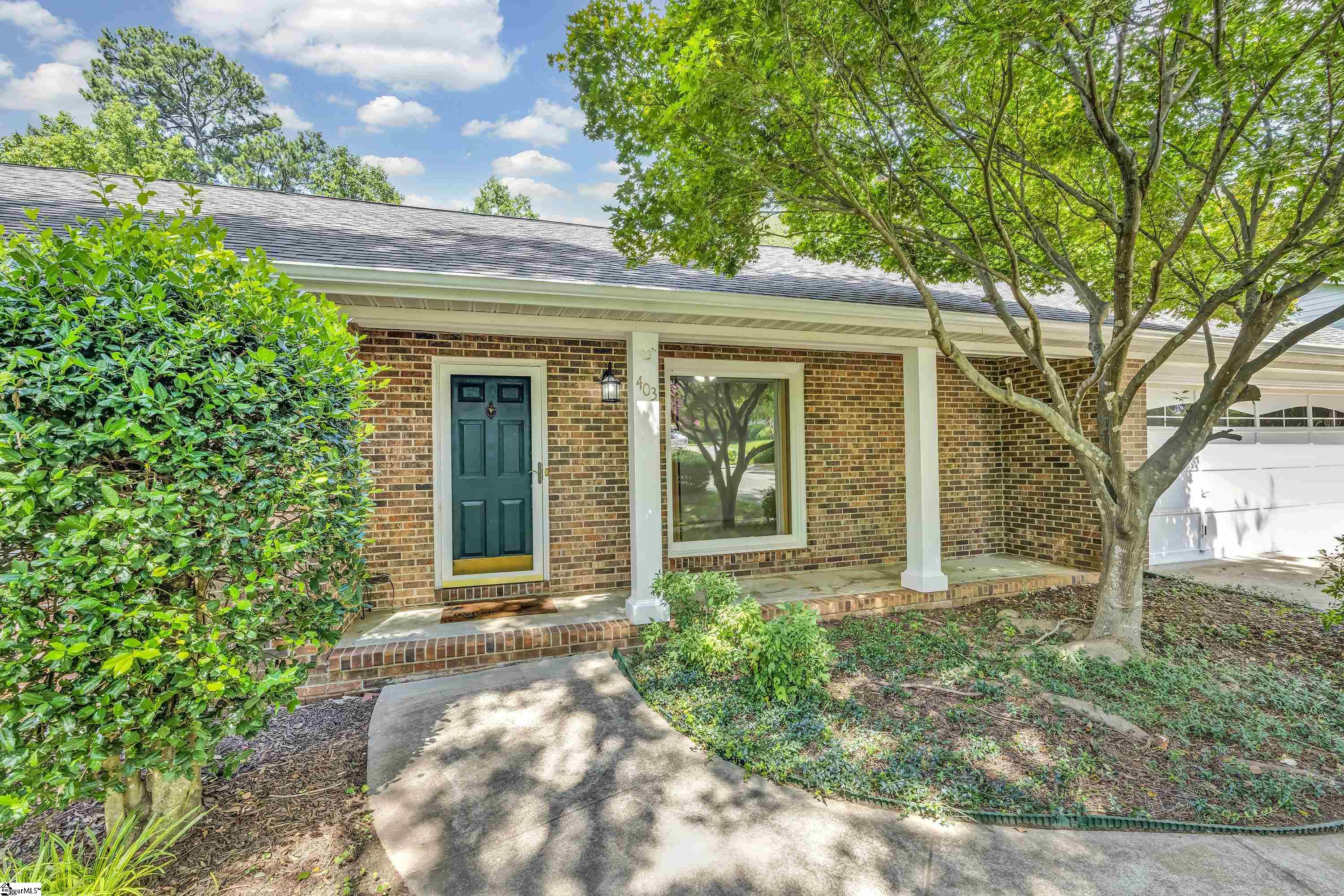 403 Harness Trail Simpsonville, SC 29681 - Photo 2 of 27