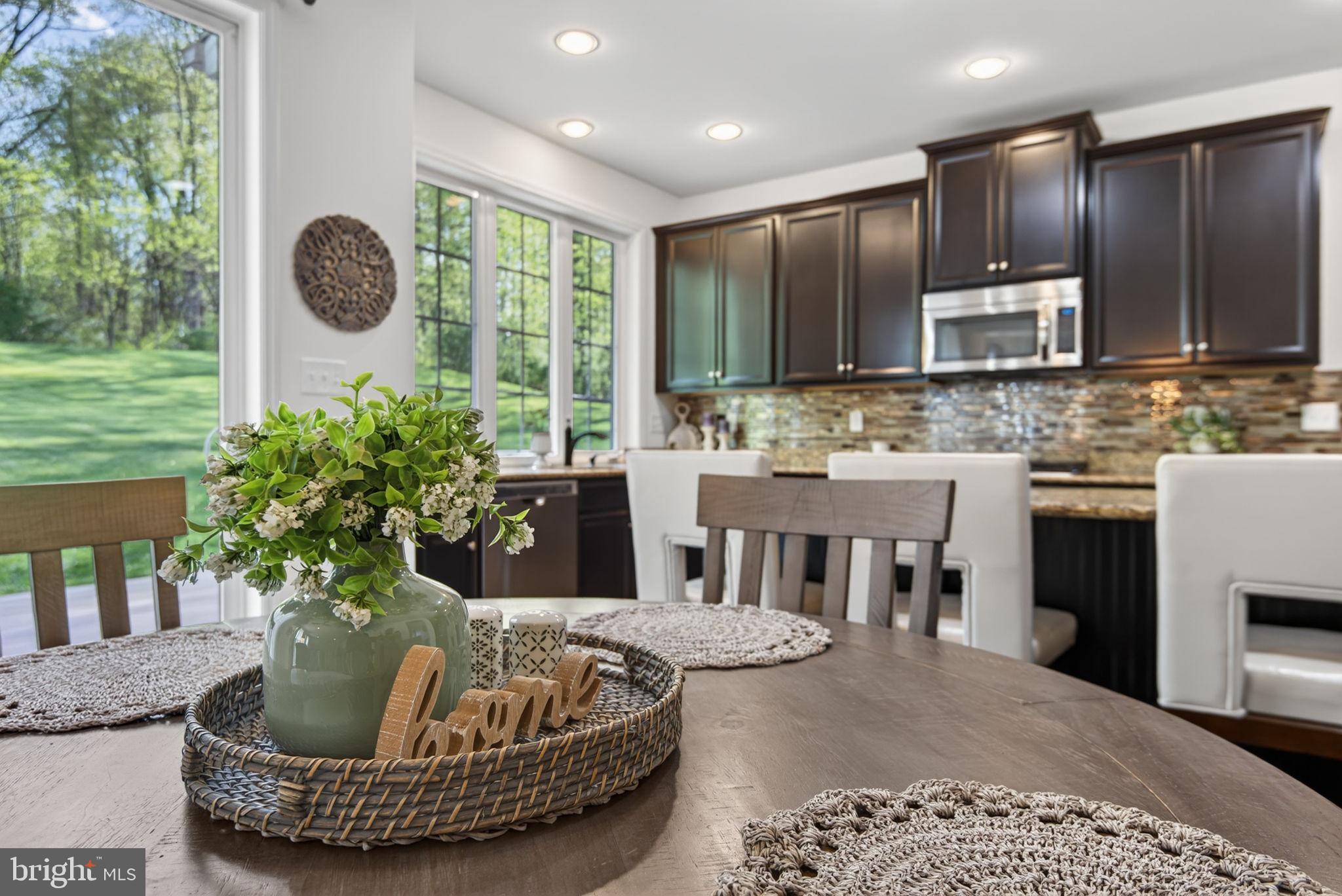 131 Freys Road Elizabethtown, PA 17022 - Photo 37 of 72 eat in kitchen