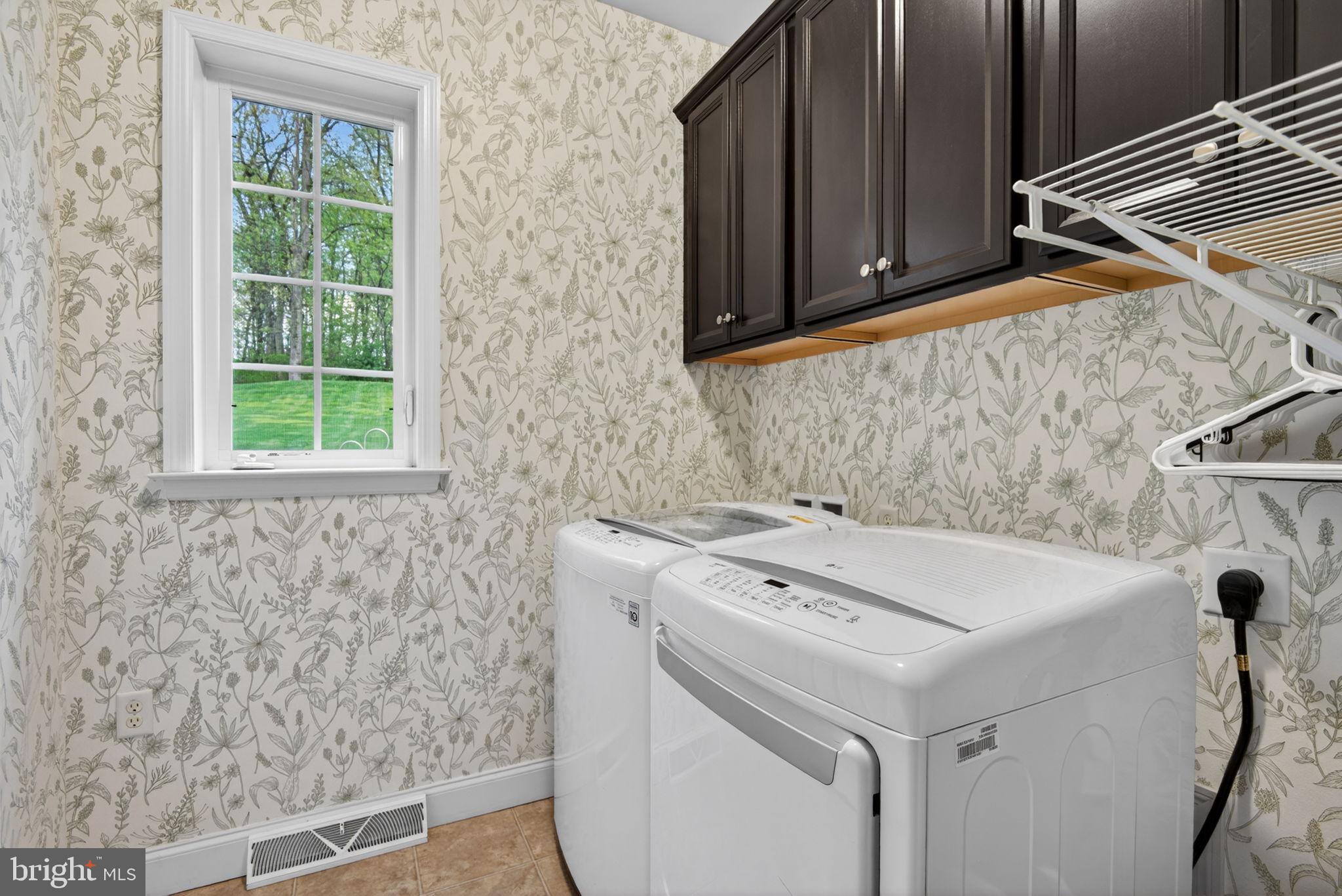 131 Freys Road Elizabethtown, PA 17022 - Photo 50 of 72 a utility room with dryer and washer
