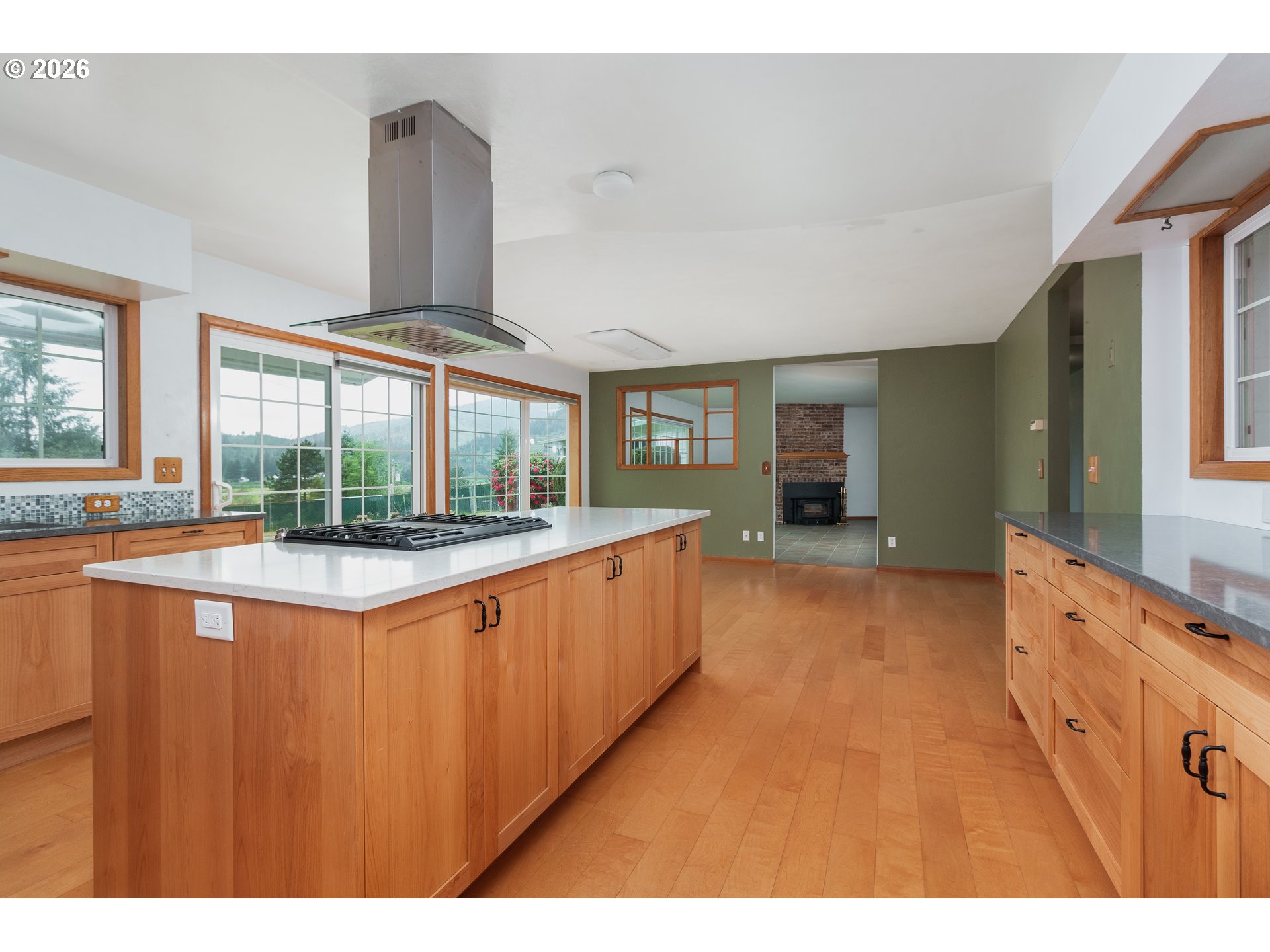 6550 Curl Road Tillamook, OR 97141 - Photo 12 of 48