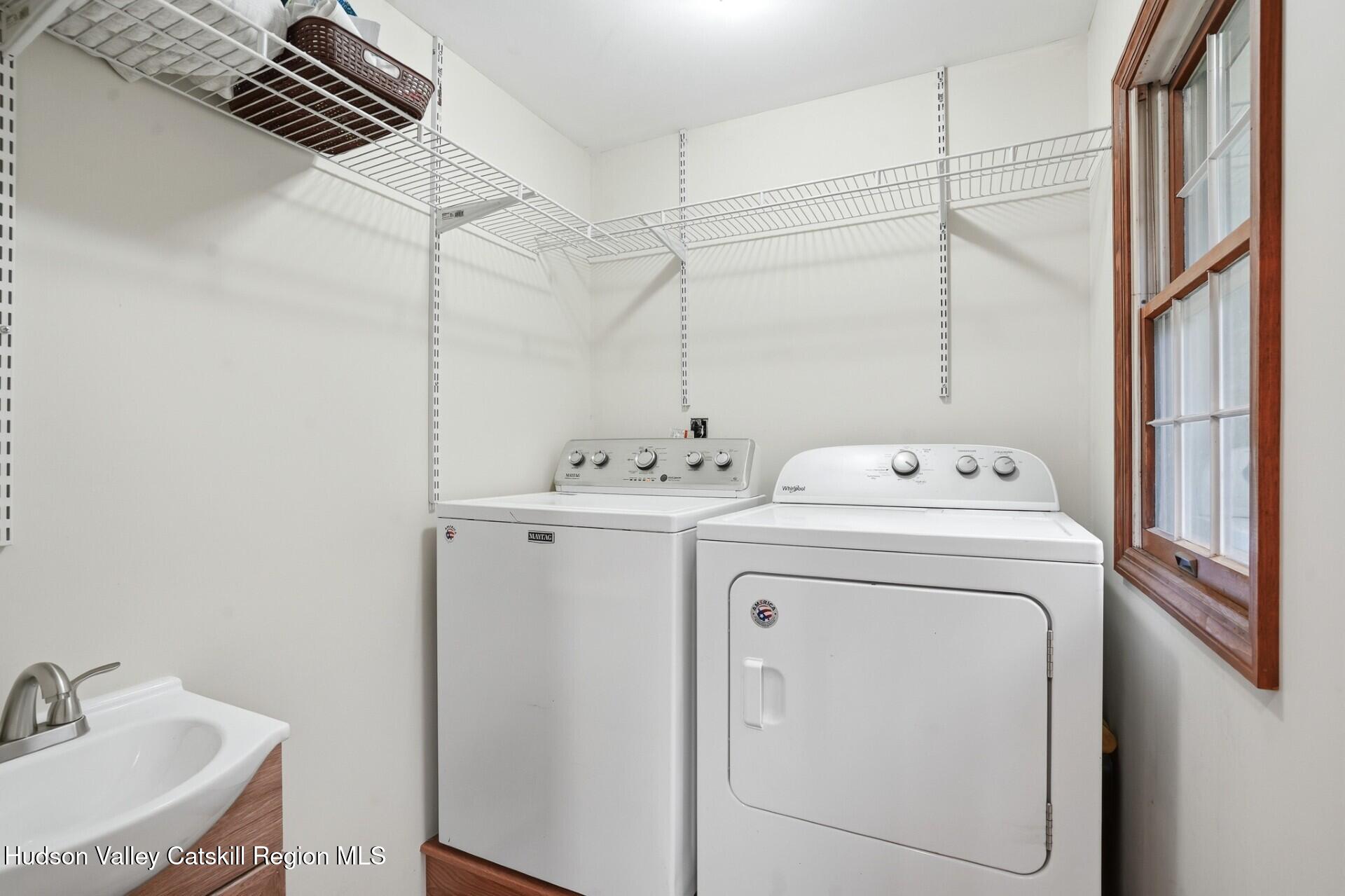 984 Blue Mountain Road Saugerties, NY 12477 - Photo 20 of 24 a utility room with dryer and washer