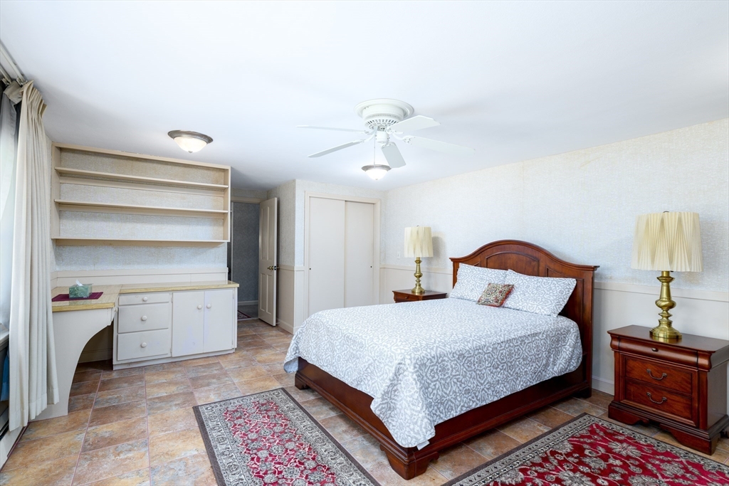 55 Old Common Road Auburn, MA 01501 - Photo 19 of 36