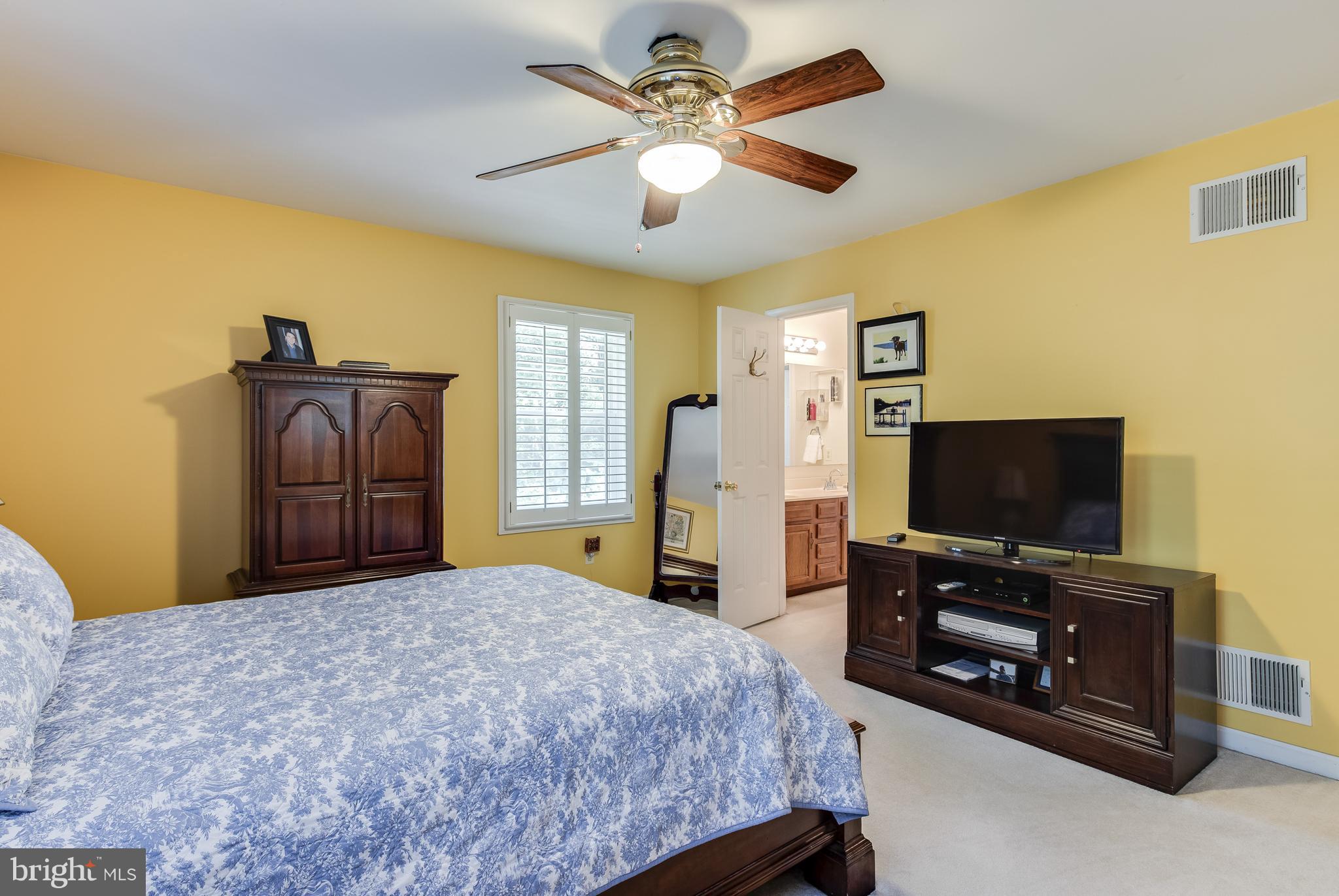 1136 Bacon Ridge Road Crownsville, MD 21032 - Photo 22 of 30 Master suite with bath and walk-in closet