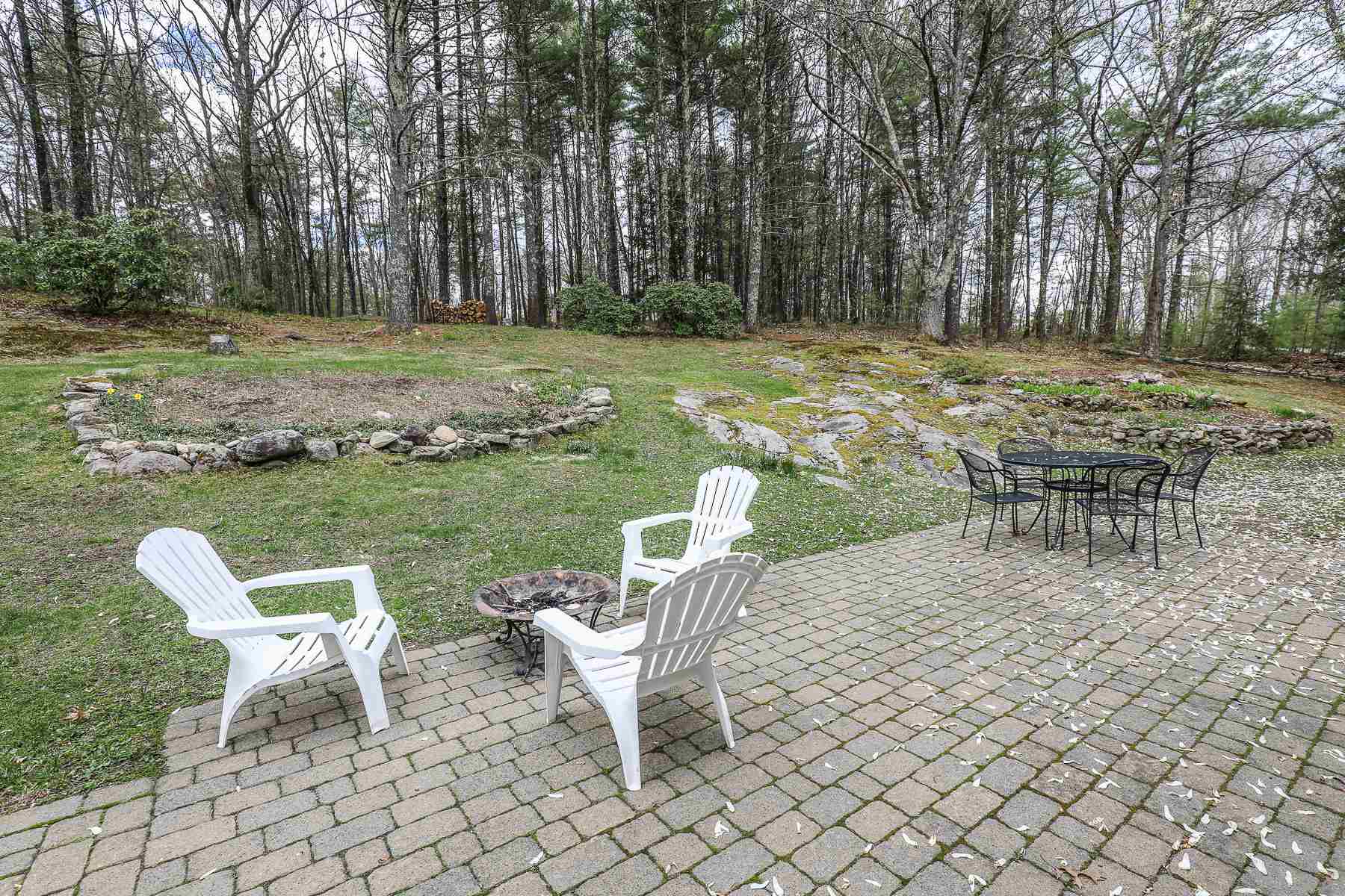 25 Smith Road Bedford, NH 03110 - Photo 29 of 35