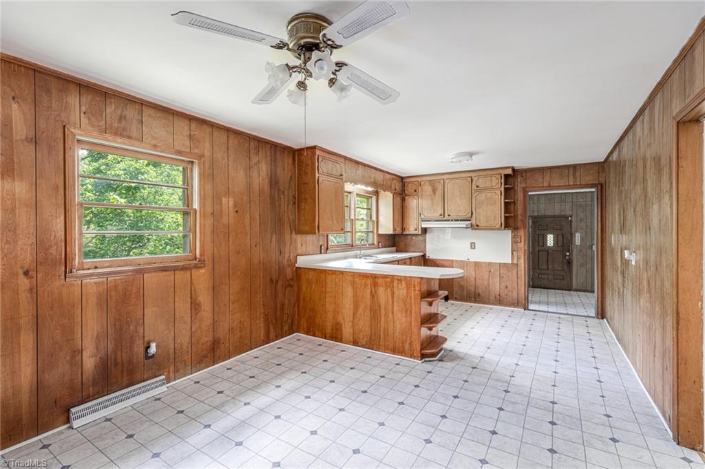 457 Brooks Road Reidsville, NC 27320 - Photo 21 of 34 Gallery Image 21