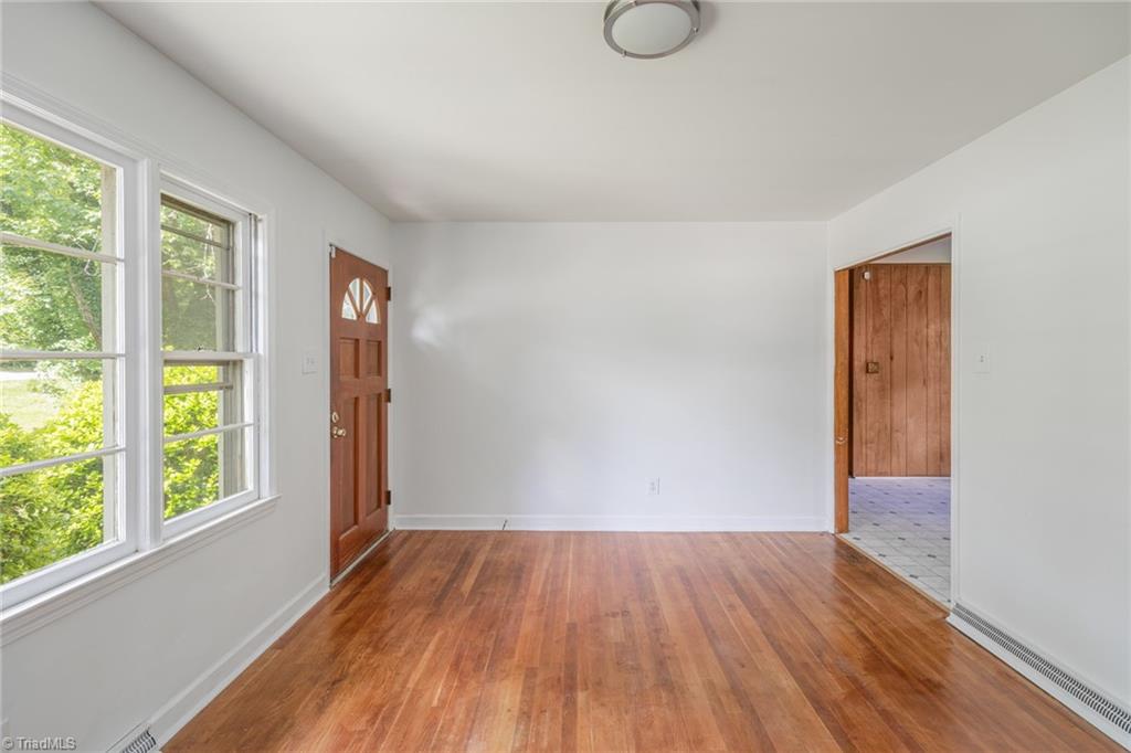 457 Brooks Road Reidsville, NC 27320 - Photo 22 of 34 Gallery Image 22