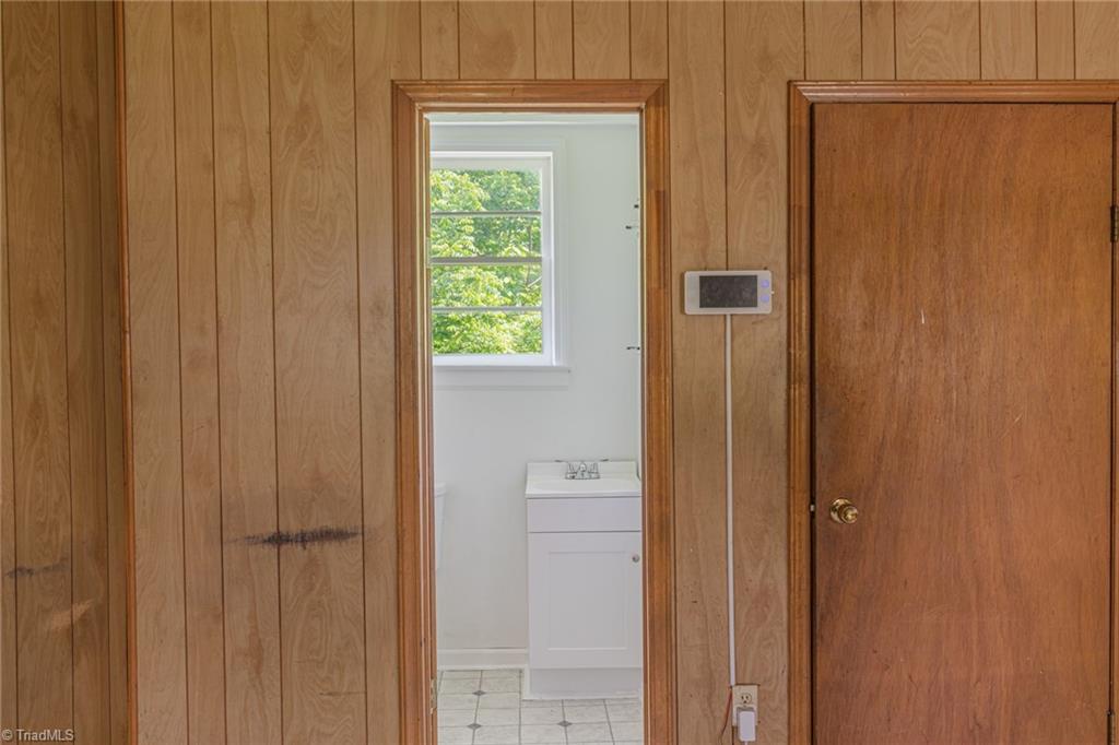 457 Brooks Road Reidsville, NC 27320 - Photo 30 of 34 Gallery Image 30