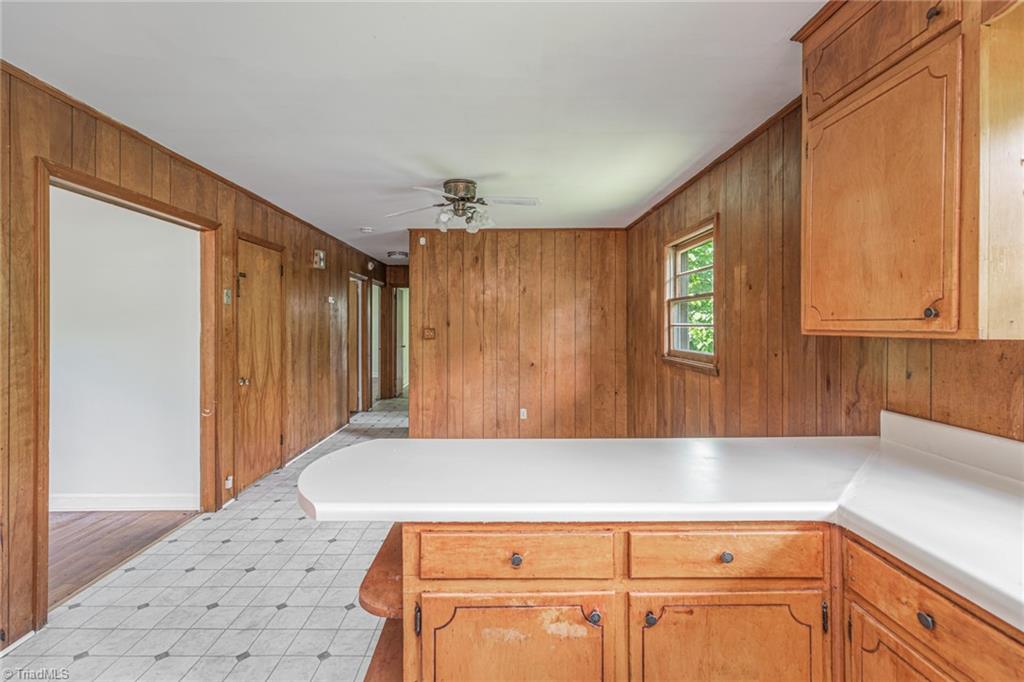 457 Brooks Road Reidsville, NC 27320 - Photo 33 of 34 Gallery Image 33
