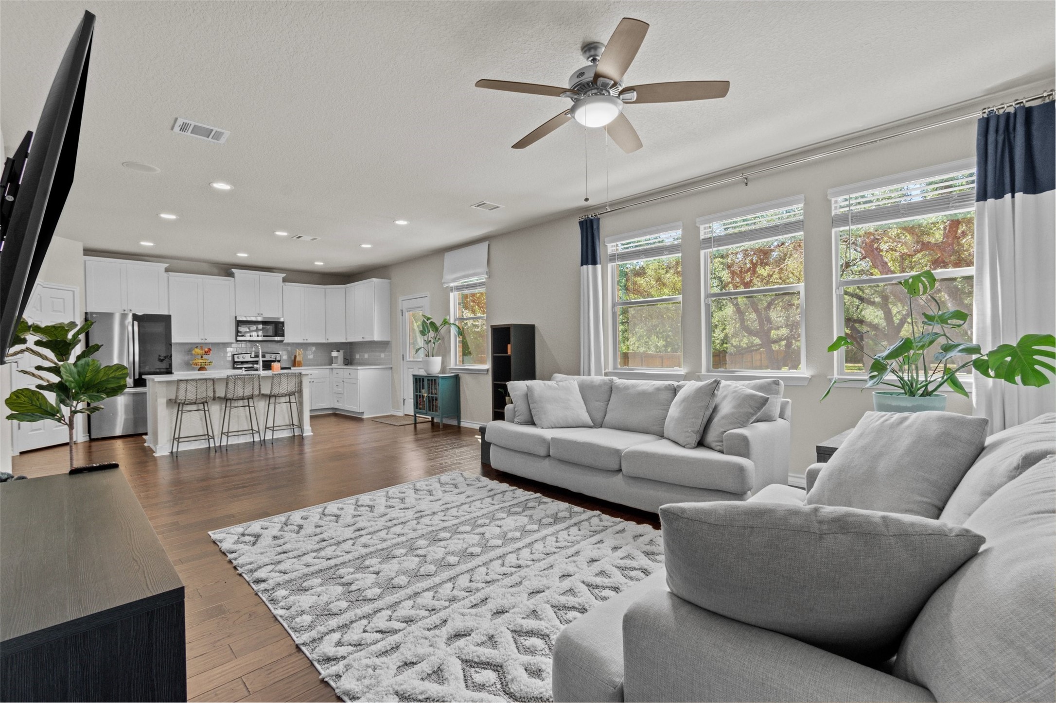 904 American Trail, Unit 2 Leander, TX 78641 - Photo 9 of 32 Open concept living, dining & family.
