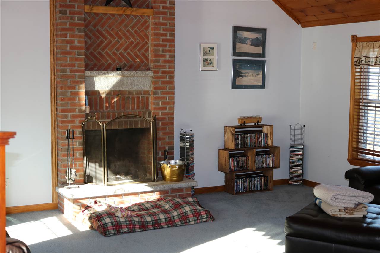 1032 River Road Weare, NH 03281 - Photo 5 of 34 Gallery Image 5